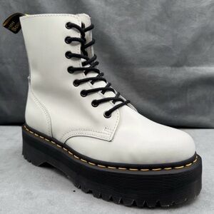 Dr. Martens Jadon Platform Boots Women’s US 8 White Smooth Leather Side Zip